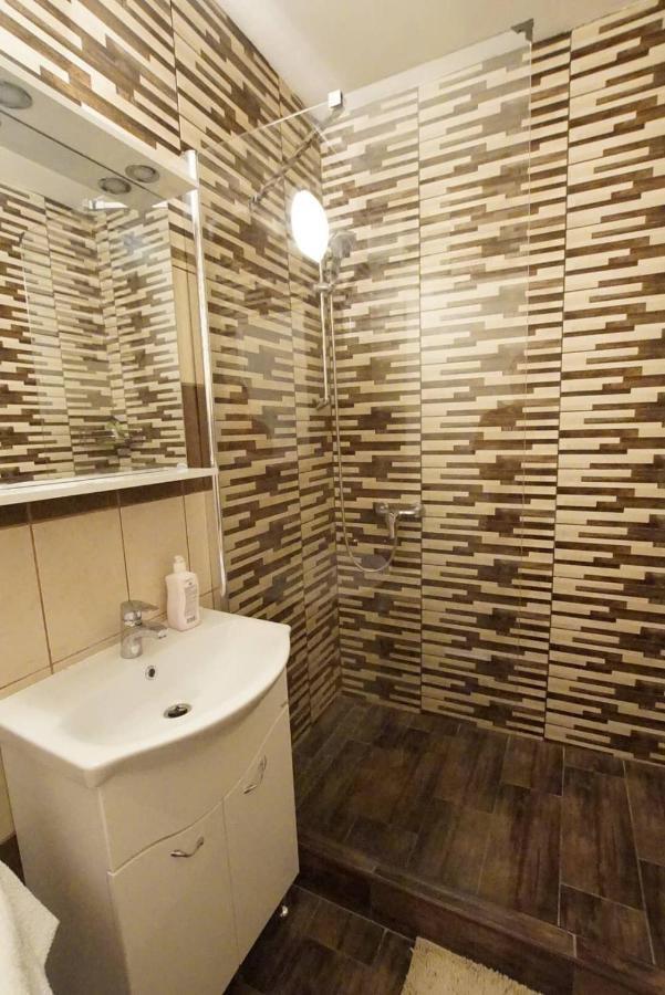 Ferienwohnung Kis Becsi Apartman Szegedin Exterior foto